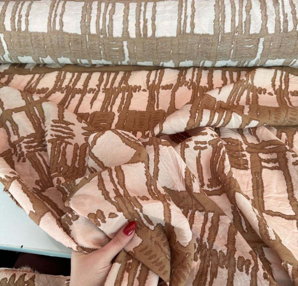 Ayrobin Kumaş (Tensel/Modal Kumaş)  Asimetrik Kare Desen Kahverengi