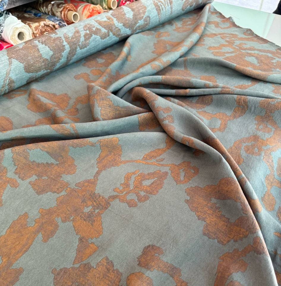 Ayrobin Kumaş (Tensel/Modal Kumaş) Madina Desen Bronz Kahverengi