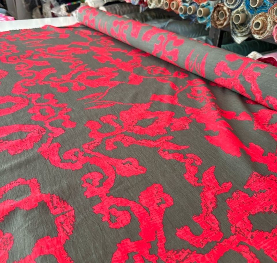 Ayrobin Kumaş (Tensel/Modal Kumaş) Madina Desen Bordo