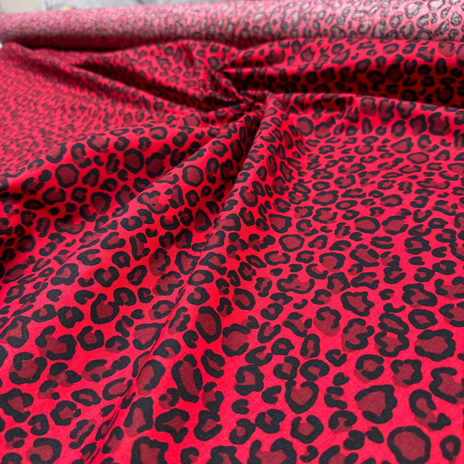 Poplin Kumaş Bordo Leopar Desenli Çift En (En 150 cm)