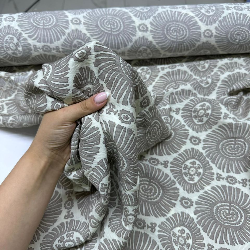 Ayrobin Kumaş Damask Desenli Yuvarlak Motifli En 150 cm Etnik Desen Antrasit Renk