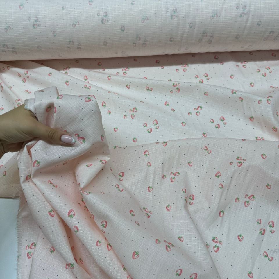 Pamuk Flam Keten Kumaş Pembe Renk Çilek Desenli Çift En