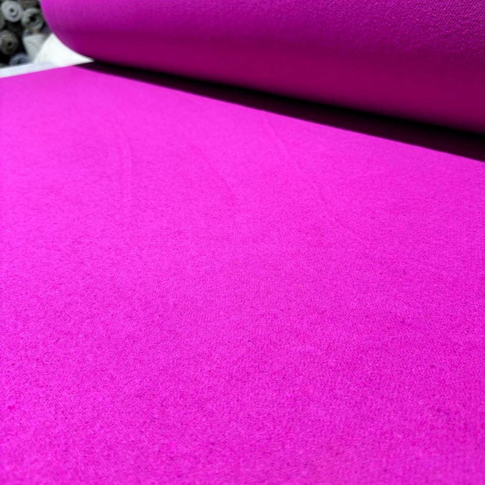 Kaşe Kumaş %100 Kaşe Yün Karışımlı Koyu Pembe Renk