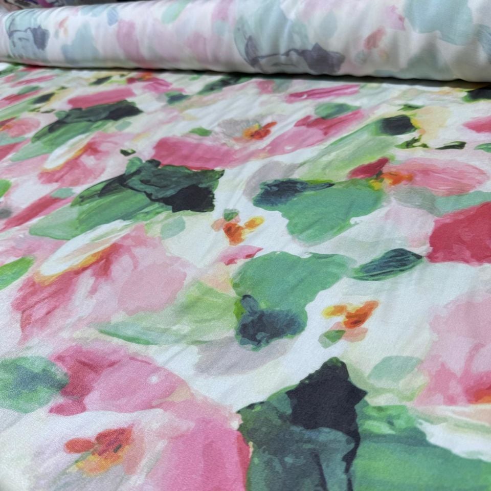 Floş Saten Kumaş Parlak Işıltılı Çift En Pembe Çiçek Desenli