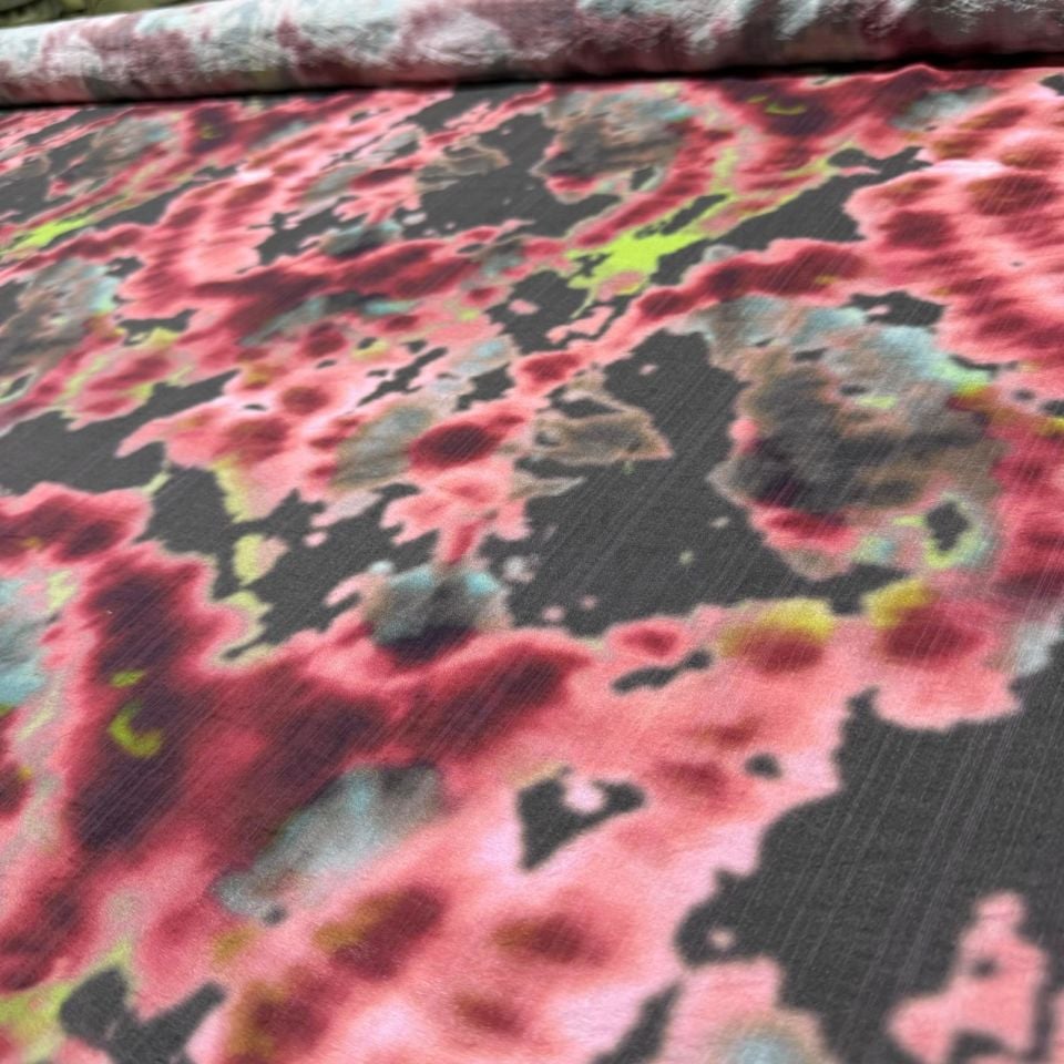 İpek Bambu Şifon Kumaş Batik Desenli Çift En Bordo Renk