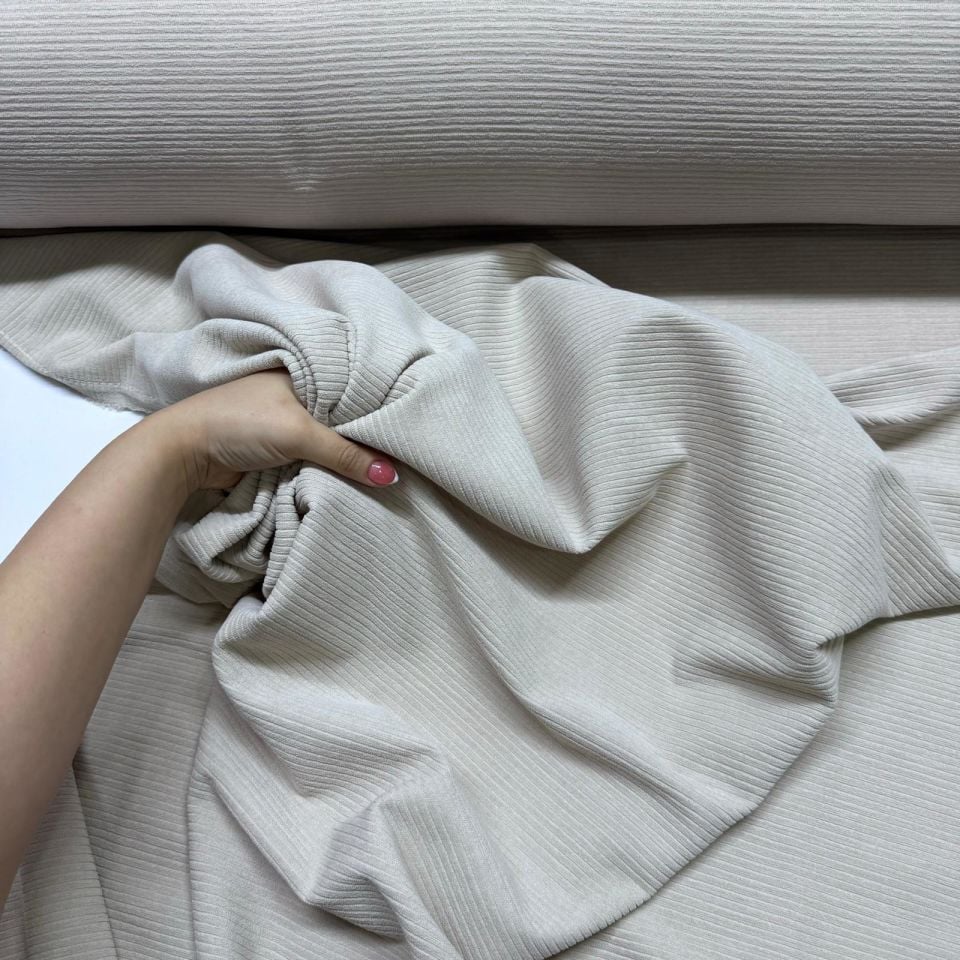 İtalyan Fitilli Kadife Kumaş Çift En Ekru