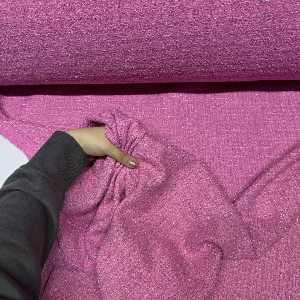 Tüvit Şanel Kumaş Buklet Çift En Bebe Pembe Simli Çizgili Desen