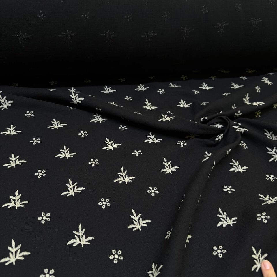 Çift Kat Müslin Kumaş %100 Pamuk Çift En Nakış ve Fisto Baskılı Siyah